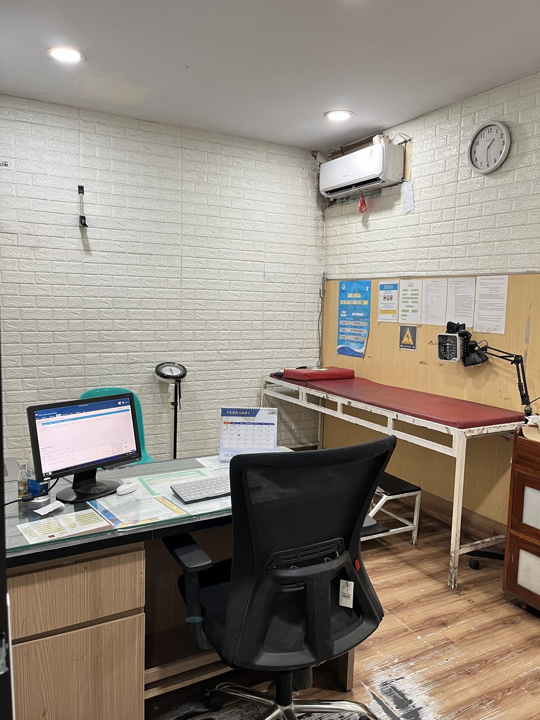 Klinik Anggrek Serdang